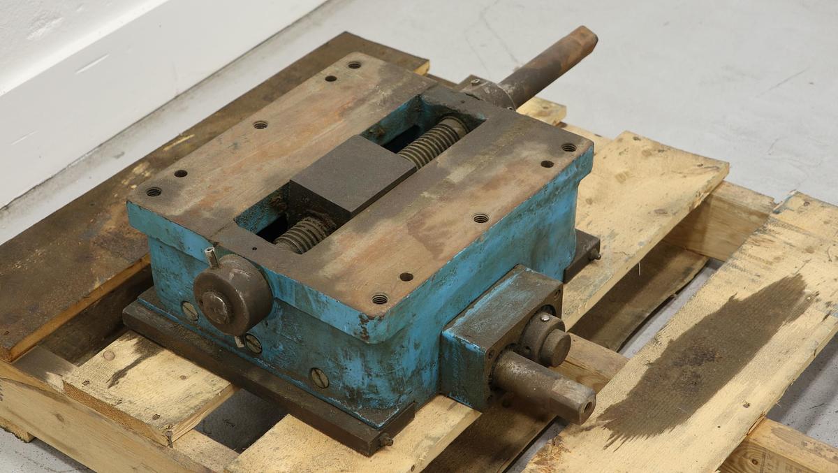 Used Voith Felt Guide Base Pedestal #47007