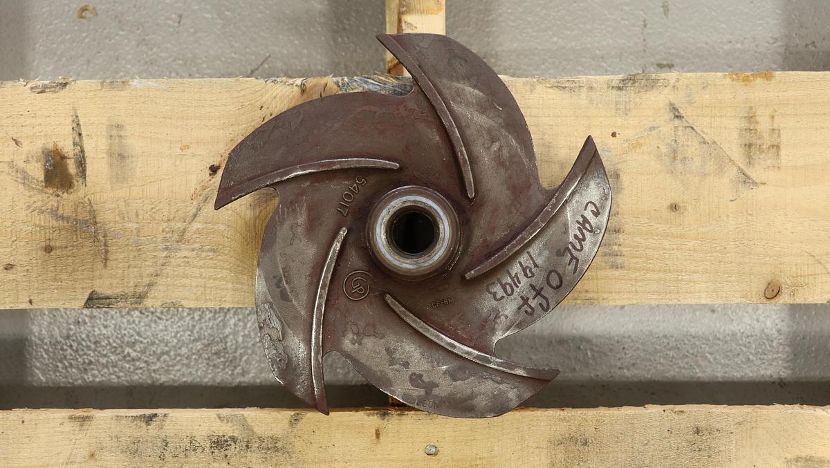 Used Goulds 3196 1.5x3x10 5-Vane 9" Diameter CF8M Impeller #46780