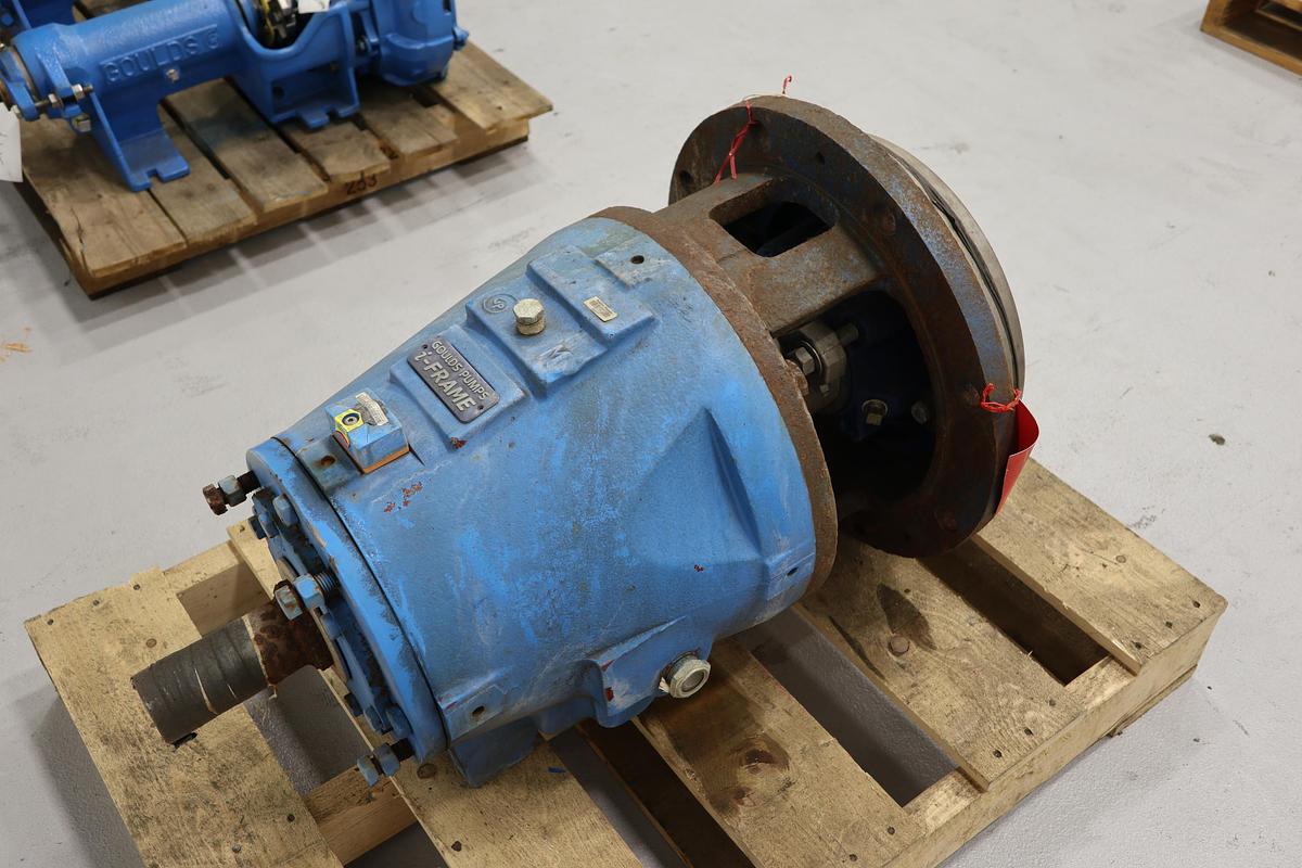 Unused Goulds 3175 M i-Frame Pump Power End With 14" Stuffing Box #47642