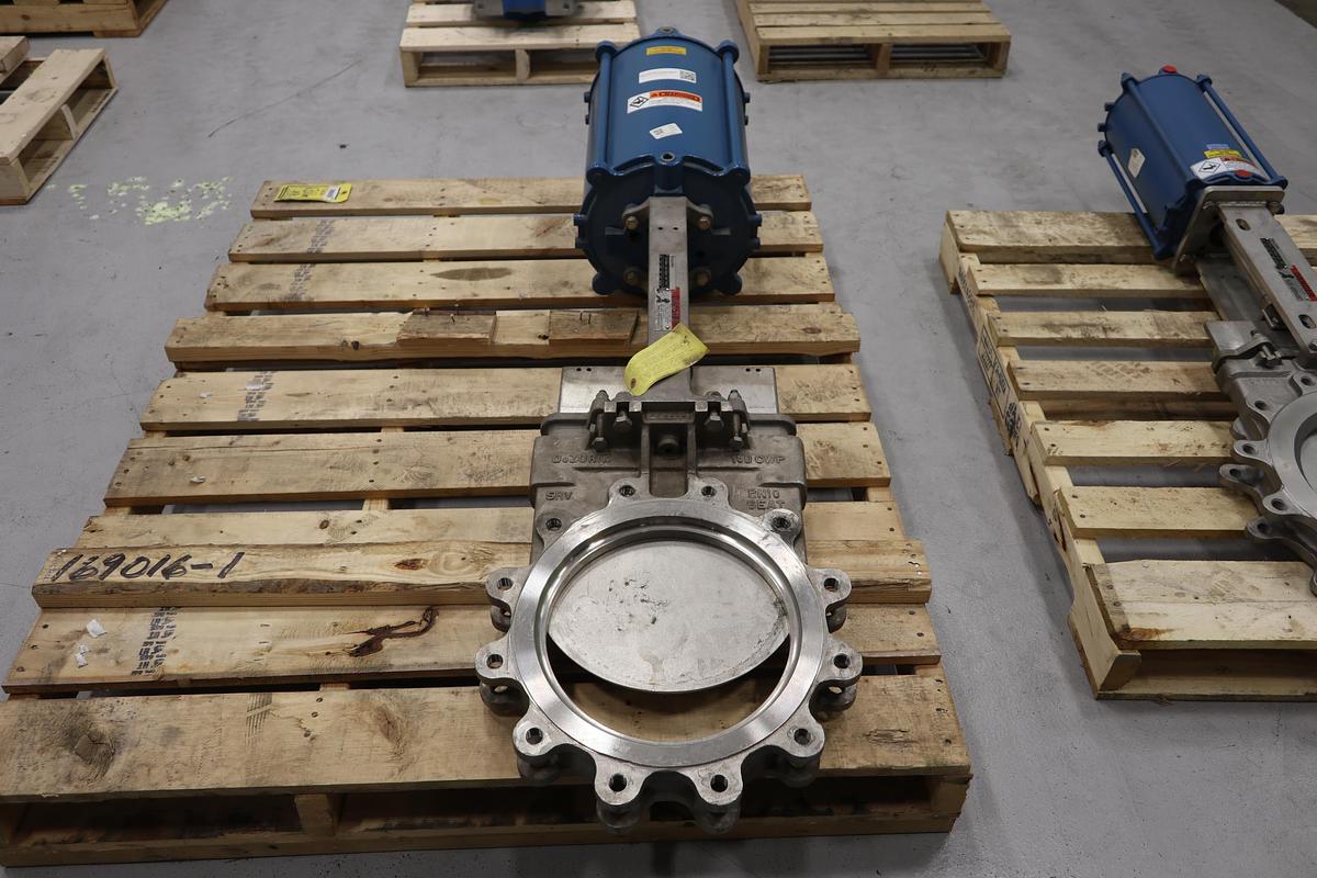 Unused Dezurik 12" Air Operated Knife Gate Valve #47327