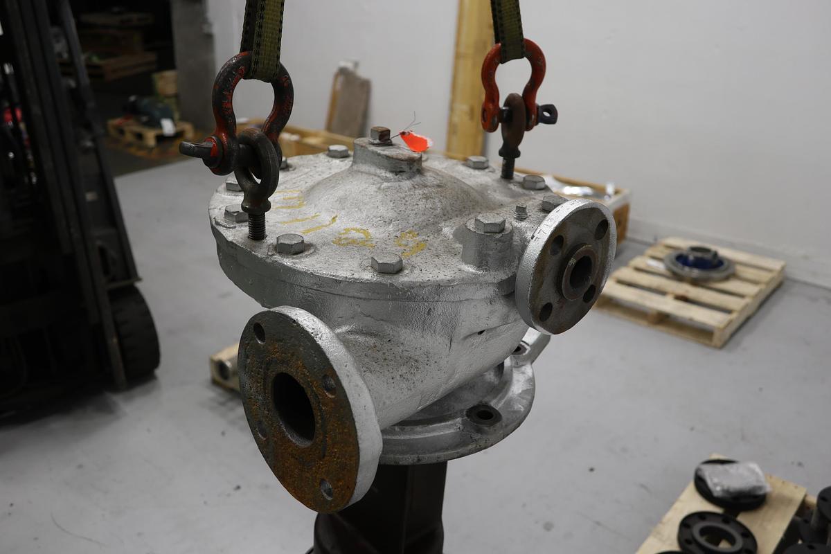 Used General Electric 549184 1x2.5 Turbine Pump #47612