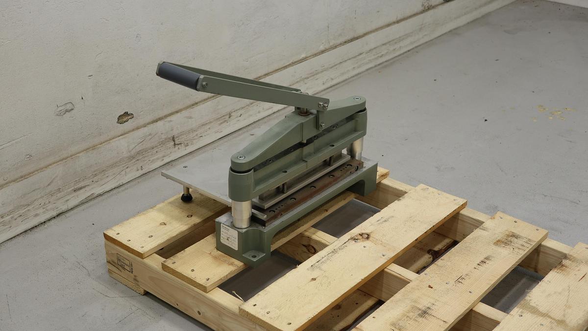 Used ABB/Lorentzen & Wettre 12065239 Sample Cutter #46644