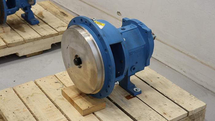 Used Summit 3196 13" Power End #44713