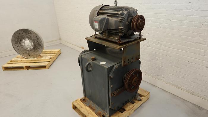 Used THUNE SP32L Screw Press #44892