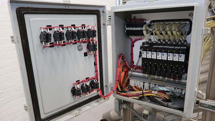 Unused Kadant AES ERGO-6/7 Five-Bank Canister Filter System #46287