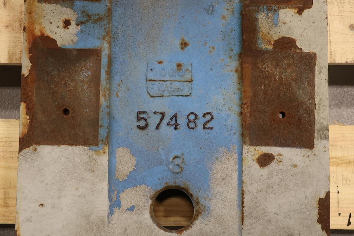 Used Goulds 3196 ST/STX Cambered Top Pump Base #47736