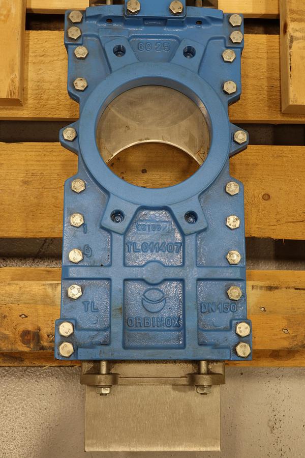 Unused Orbinox 6" Air Operated Thru-Gate Valve #47311