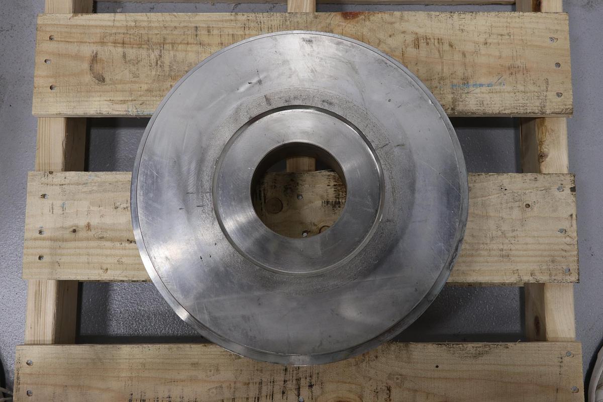 Used Goudls 3175 L 14" Stuffing Box Cover #47614