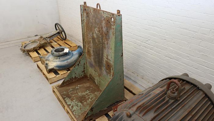 Used Siemens-Allis GZ 111 A/C Motor & Motor Mount for UV-500 #46269