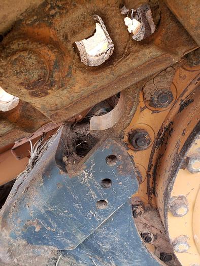 Used 2013 CASE 1650L LGP