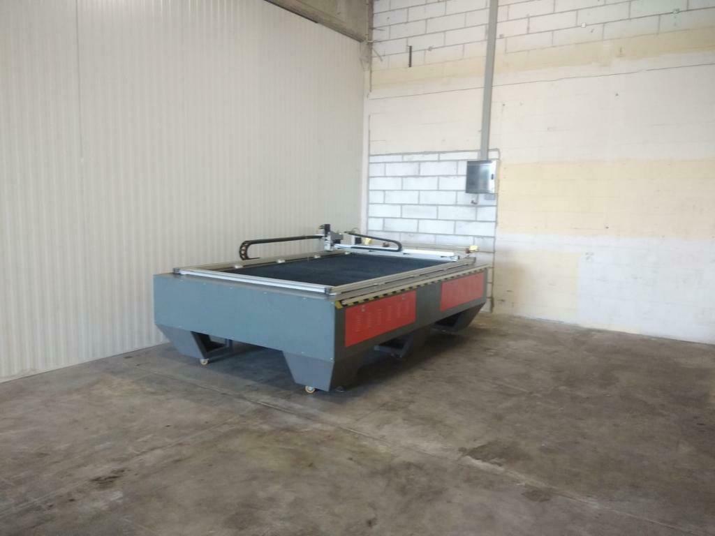 Usado CORTADOR LÁSER DE CO2