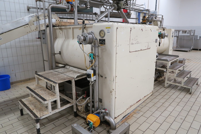 Used (4) x BEETZ 1000kg CHOCOLATE MIXERS