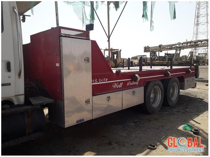 Used Item 0560 : 2004 Sterling Support Truck (4x6)