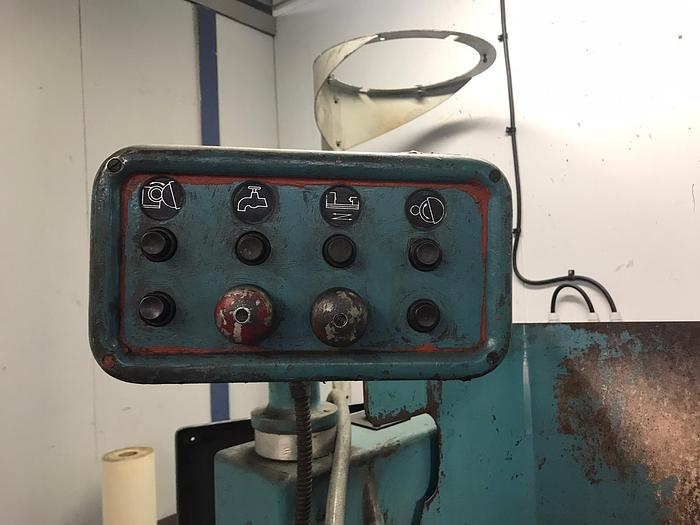 Used Jones & Shipman EIUR 1305 Universal Cylindrical Grinder