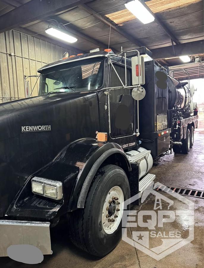 Used 2015 Kenworth T800 Hot Oil Truck