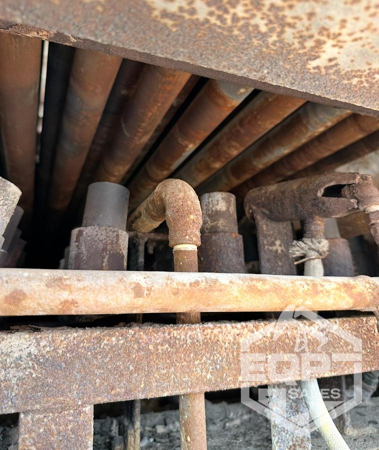 Used 2013 Mack Gu713