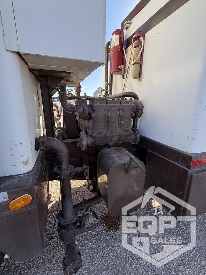 Used 2004 Mack Hot Oil