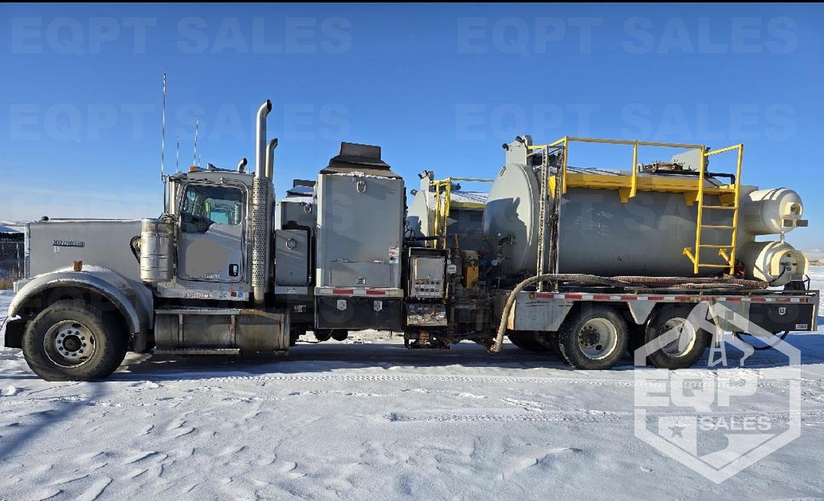 Used (SOLD) 2015 Kenworth Hot Oil Truck (Truck 12)