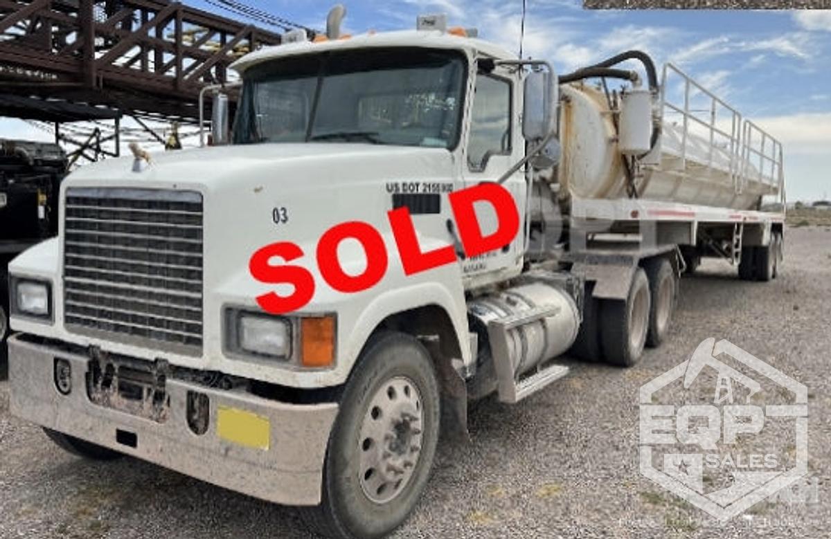 Used (SOLD) 2015 Vac Truck and Trailer