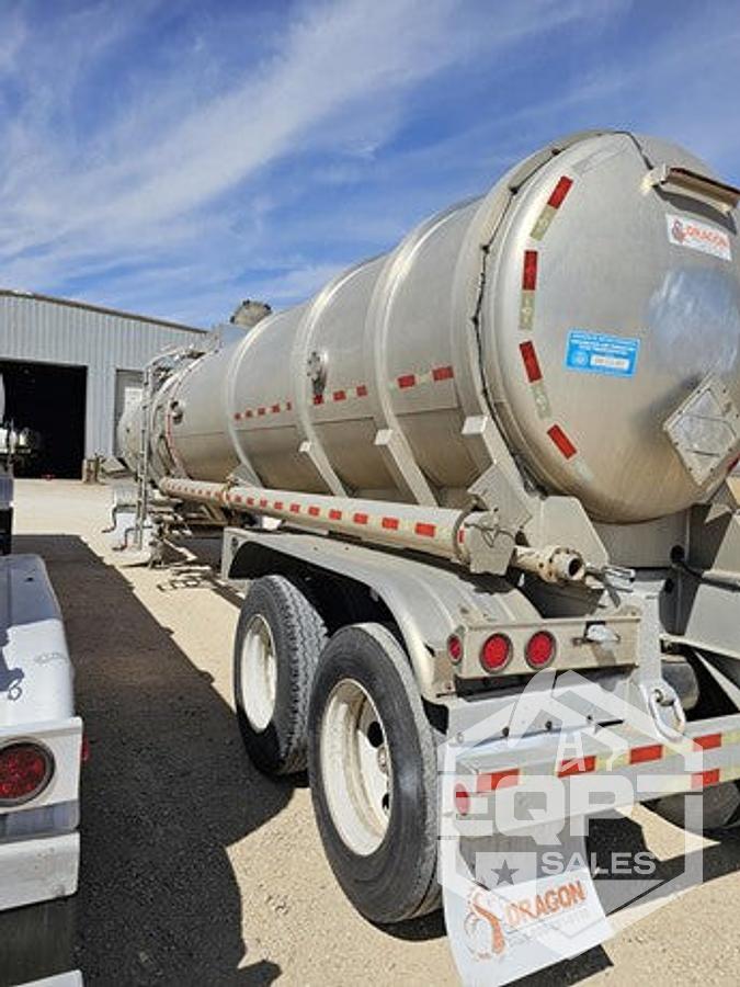 Used 2011 Dragon, Crude Oil / Diesel trailer