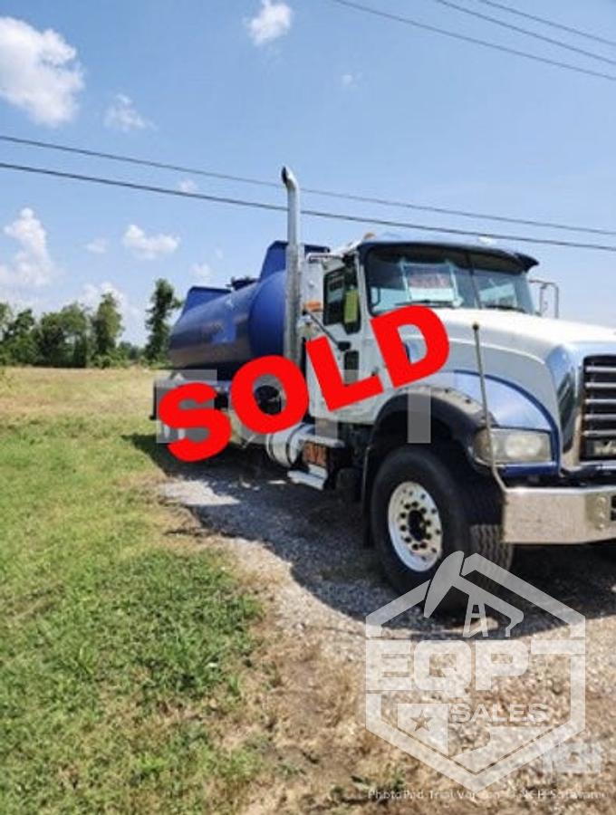 Used (SOLD) Water Truck