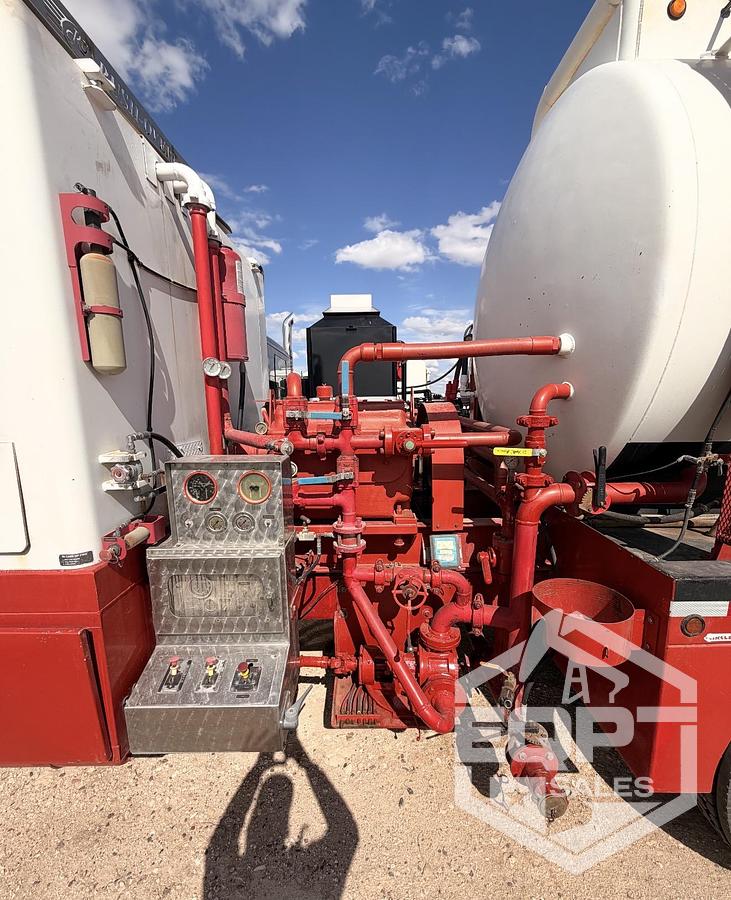 Used 2013 Kenworth Hot Oil Truck