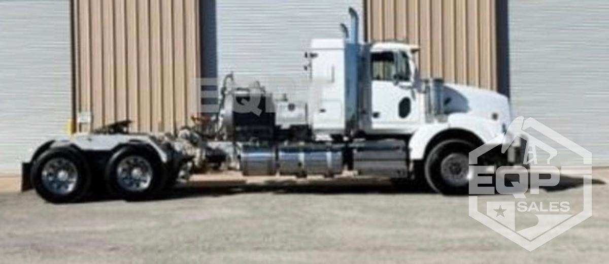 Used (SOLD) 2012 WESTERN STAR 4900