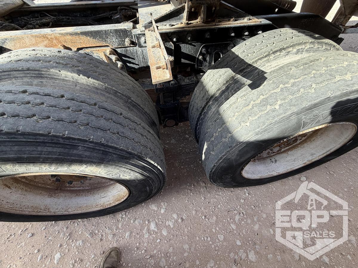 Used 2022 Peterbilt 567