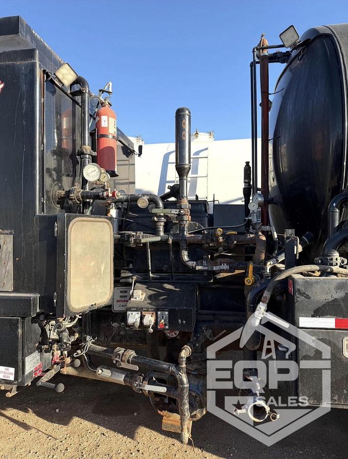 Used 2015 Kenworth T800 Hot Oil Truck