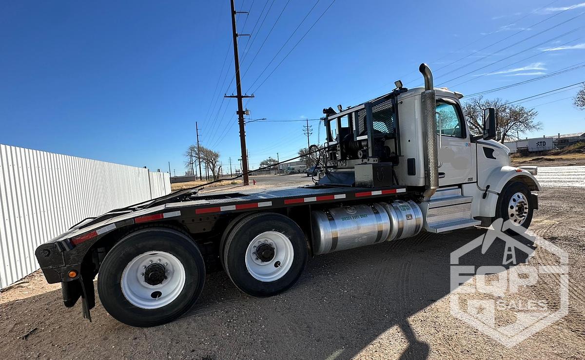 Used 2023 Peterbilt 379