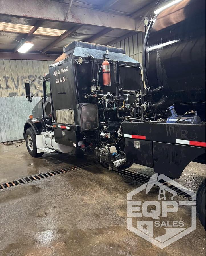 Used 2015 Kenworth T800 Hot Oil Truck