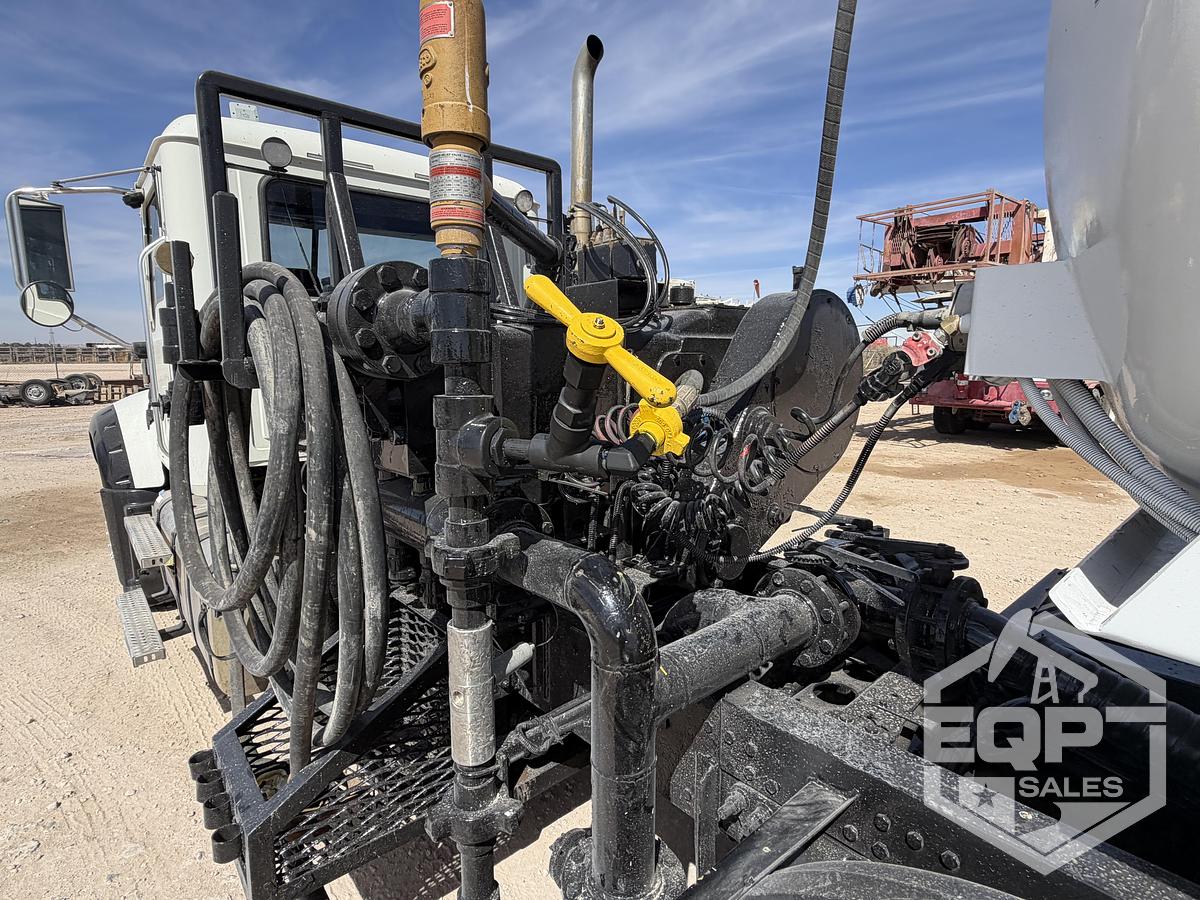 Used 2014 Mack Gu713