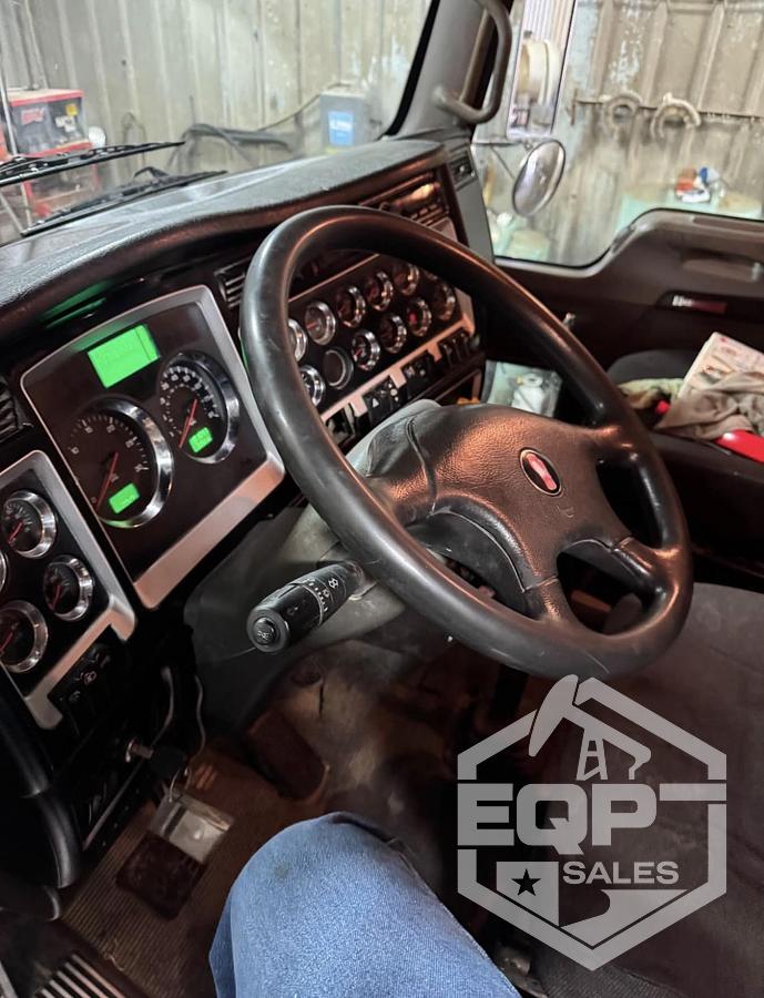 Used 2015 Kenworth T800 Hot Oil Truck