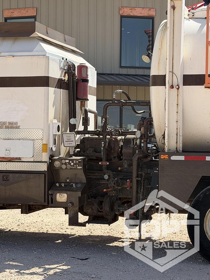 Used 2007 Mack Mp7