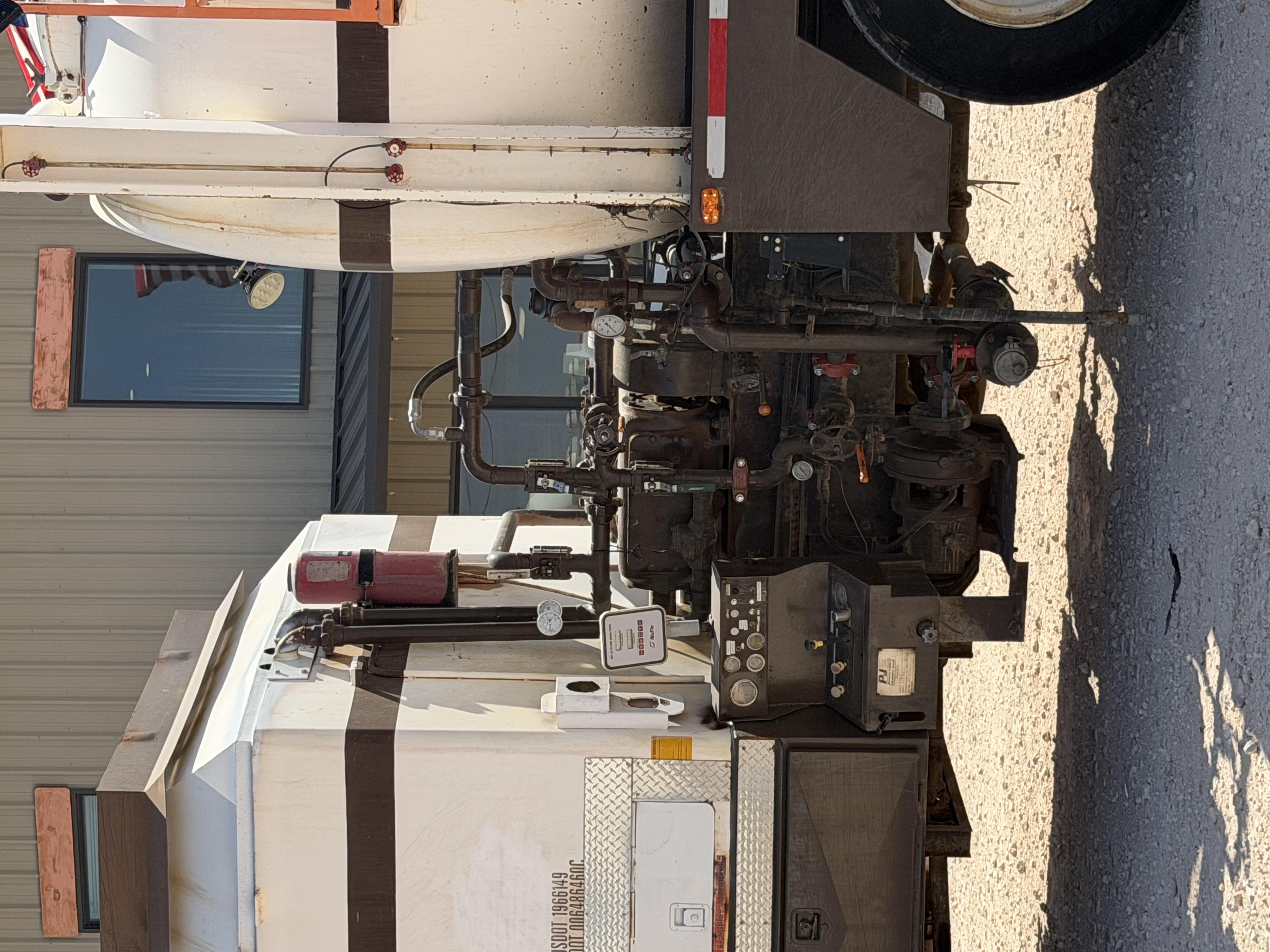 Used 2007 Mack Mp7