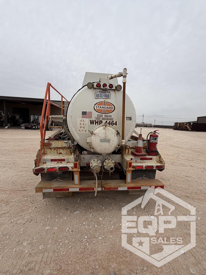 Used 2020 Mack Gr64T