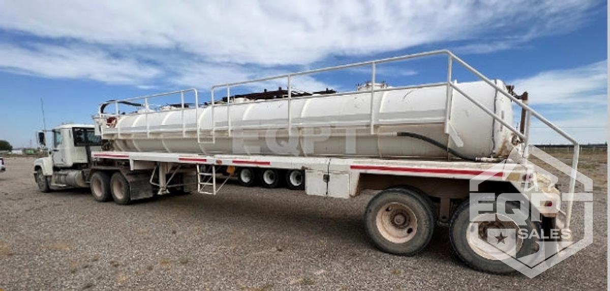 Used (SOLD) 2015 Vac Truck and Trailer