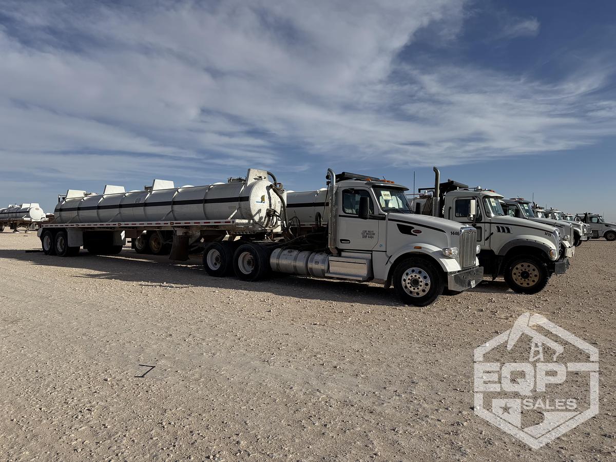 Used 2022 Peterbilt 567