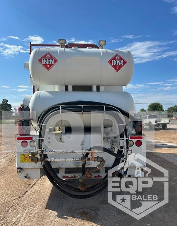 Used (SOLD) 2014 Kenworth T800 Hot Oil Truck