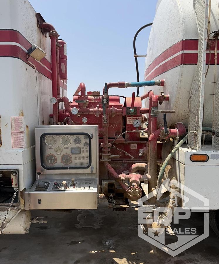 Used 2013 Peterbilt Hot oil