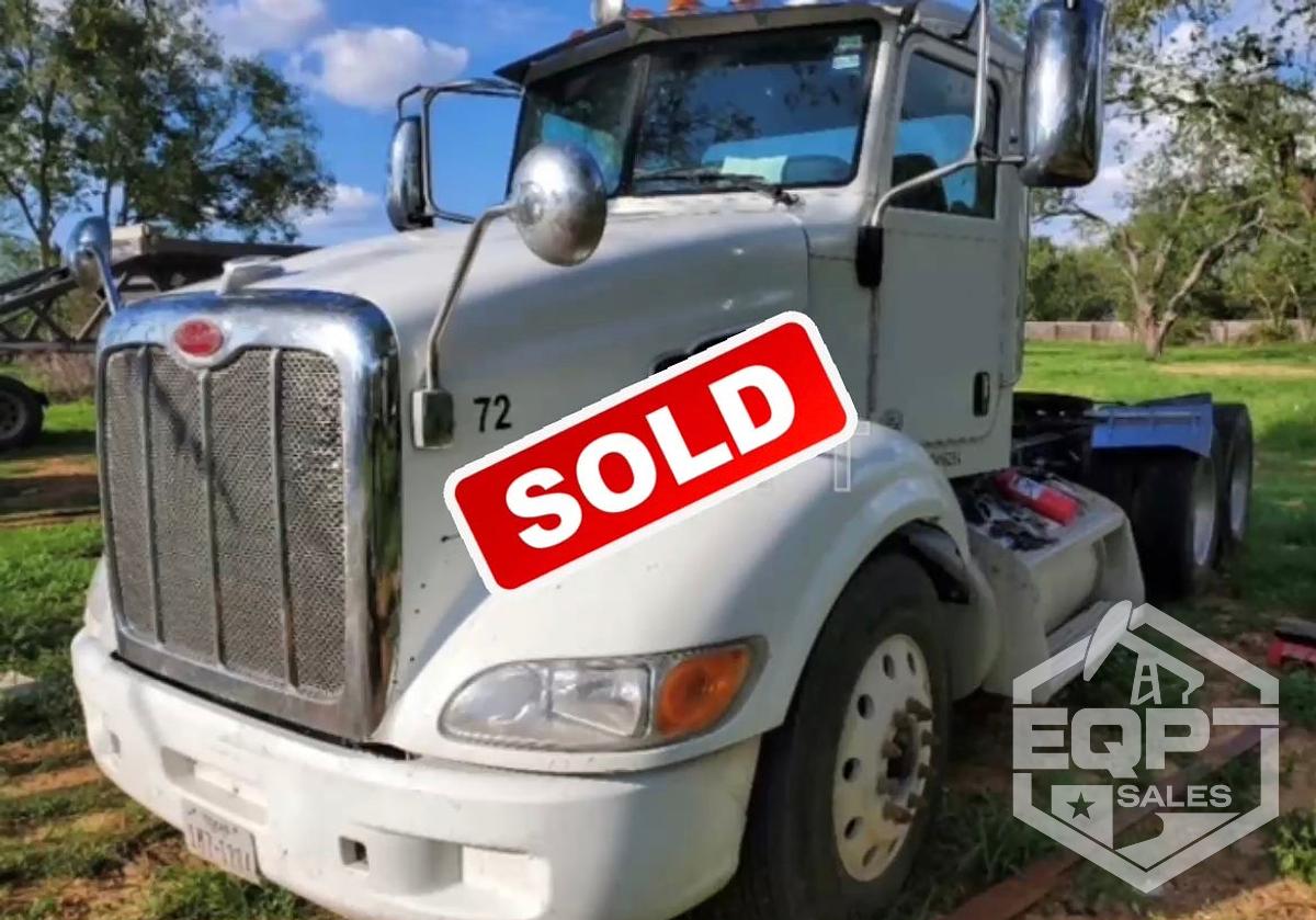 Used (SOLD) 2013 Peterbilt 384