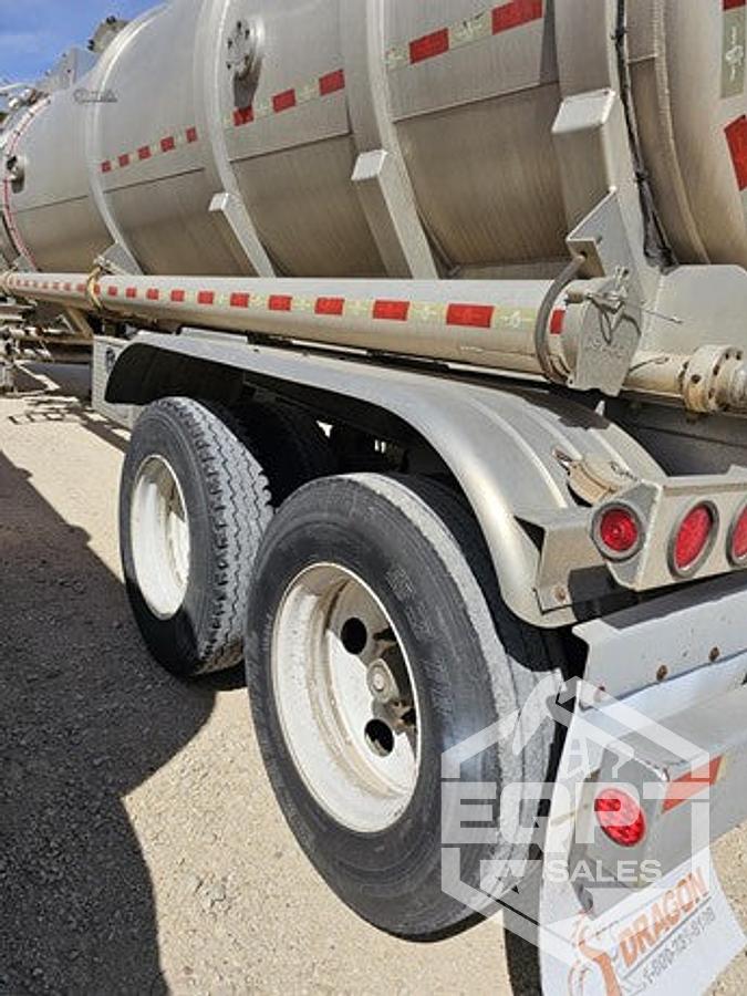 Used 2011 Dragon, Crude Oil / Diesel trailer