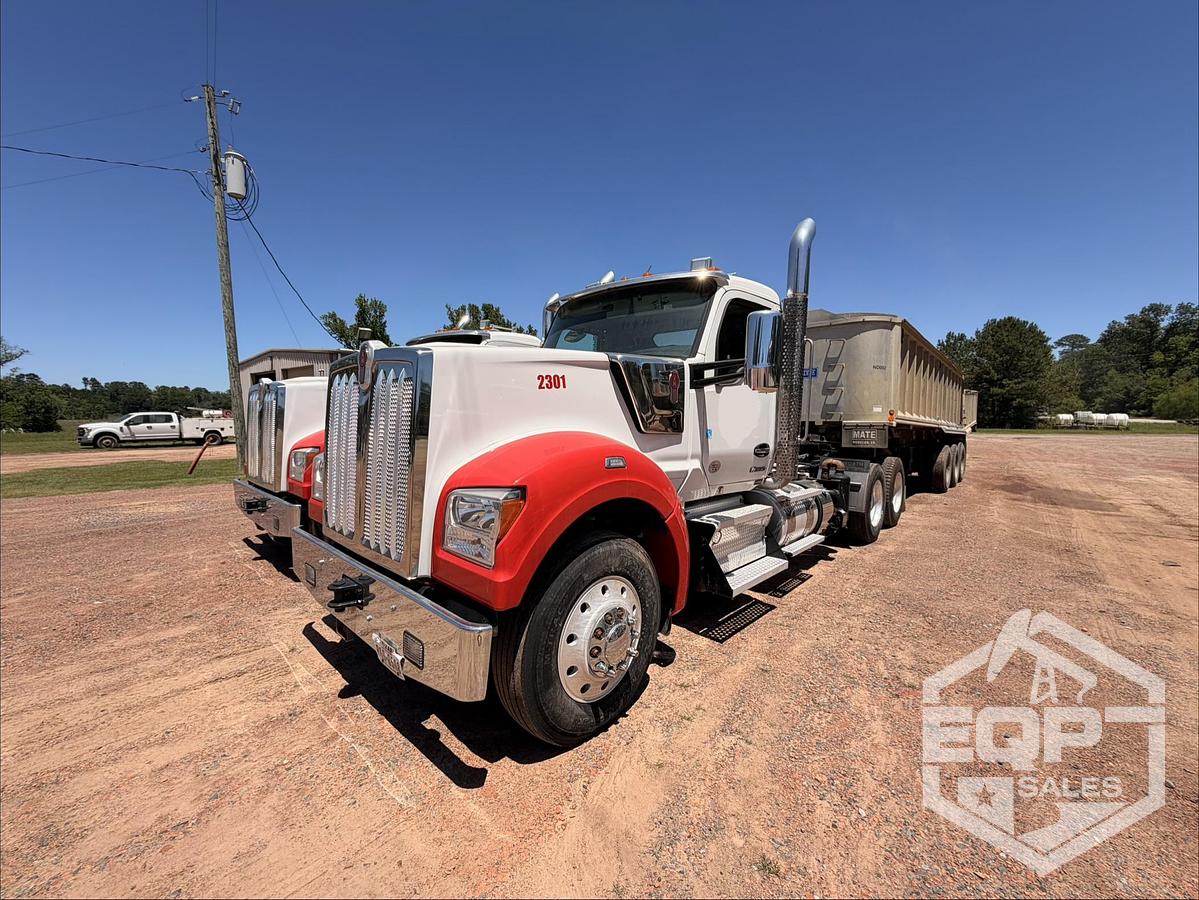 Used 2024 Kenworth W990