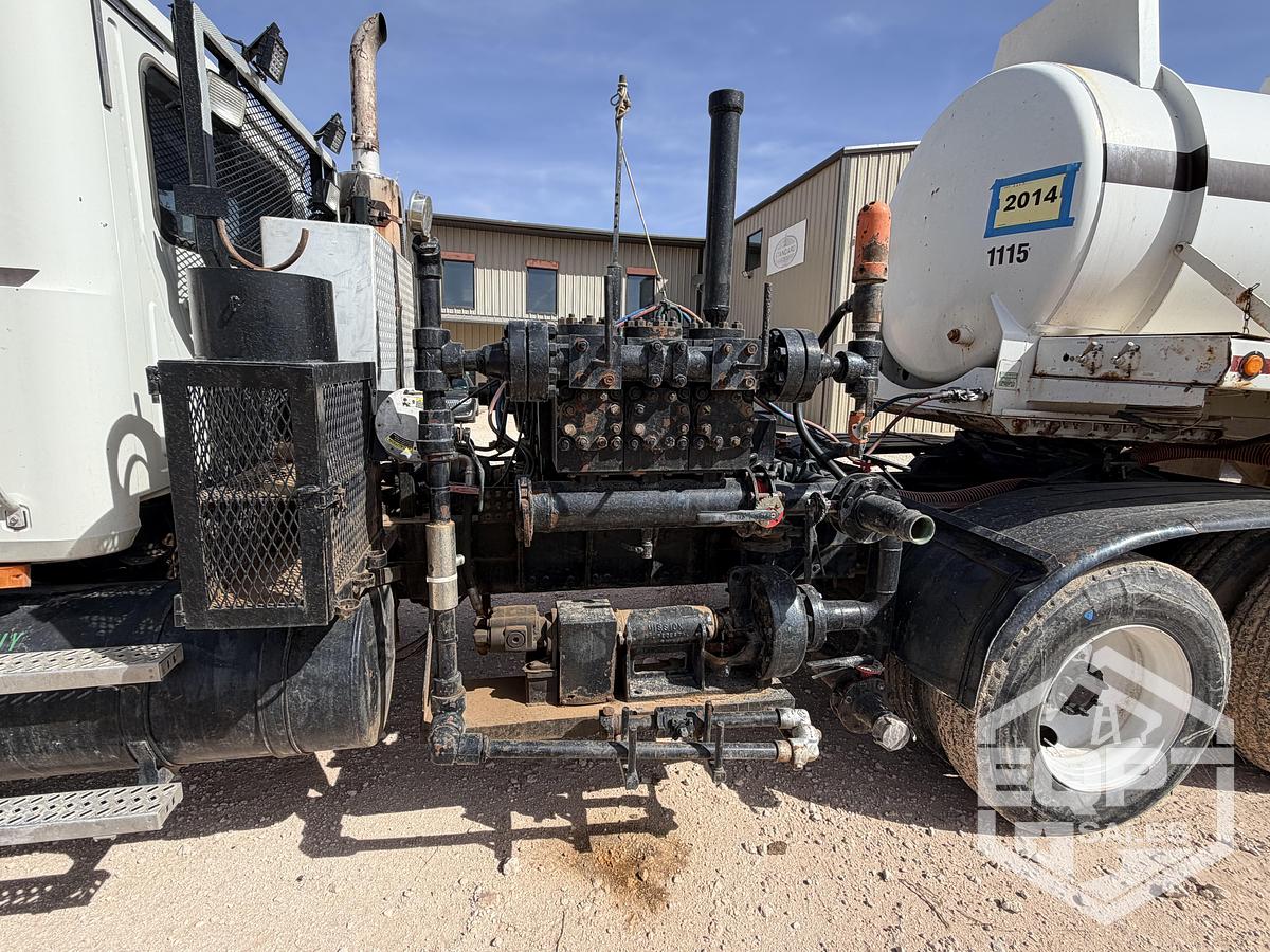 Used 2009 Mack Gu713 pump truck