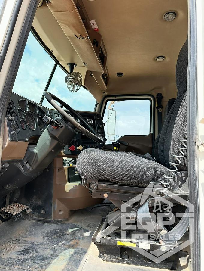 Used 2013 Mack Gu713