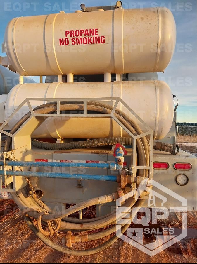 Used (SOLD) 2015 Kenworth Hot Oil Truck (Truck 12)