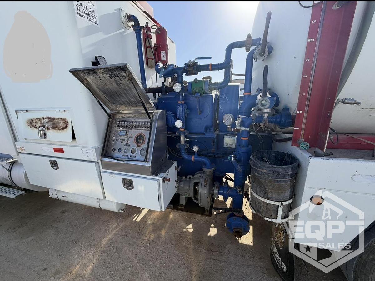 Used 2016 Kenworth Hot Oil Truck