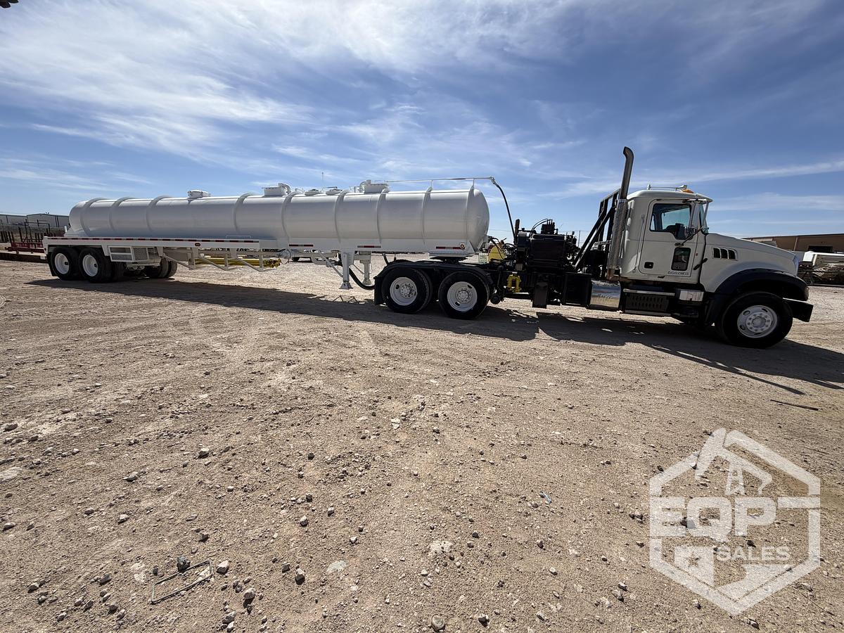 Used 2014 Mack Gu713