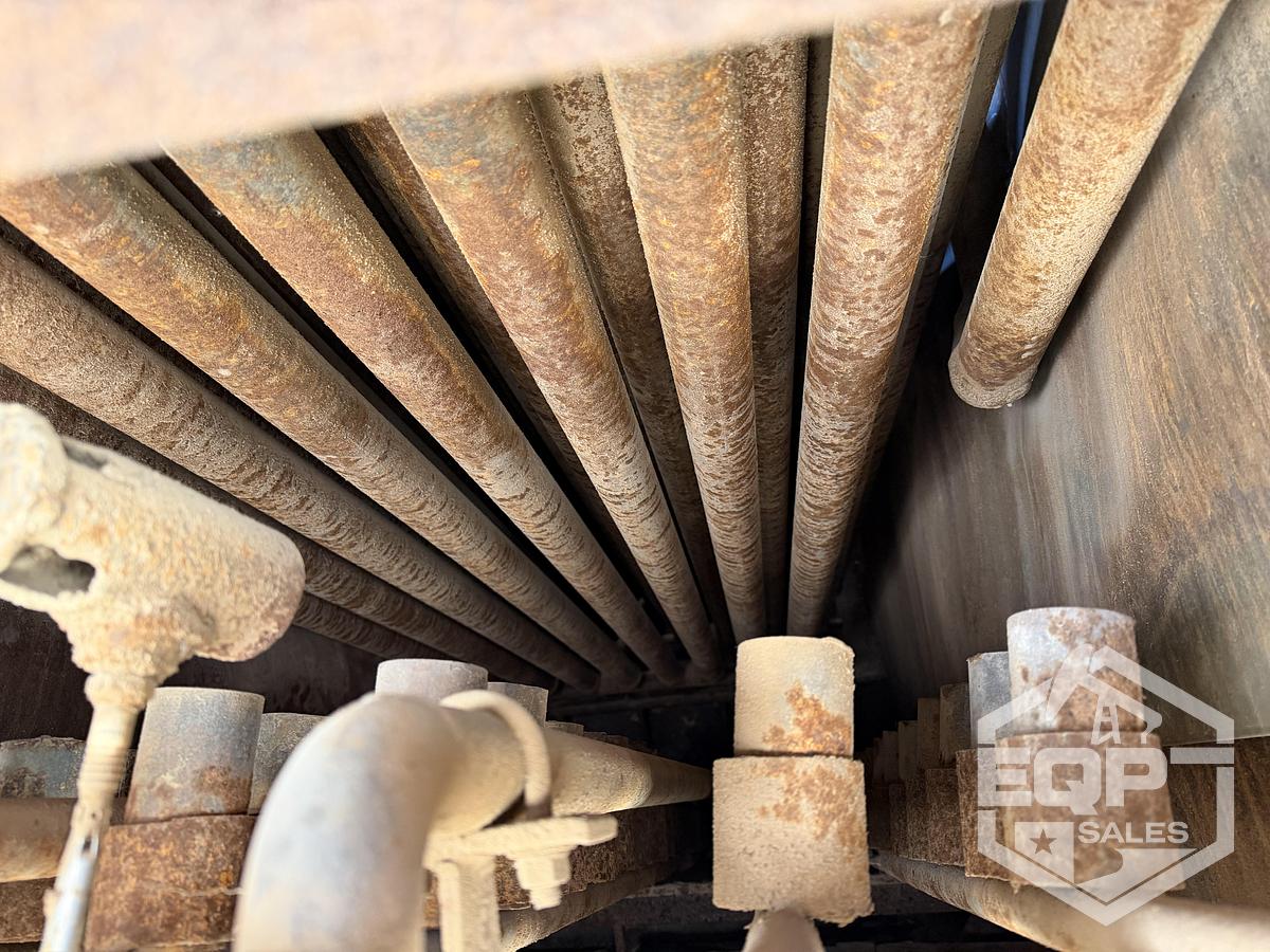 Used 2004 Mack Hot Oil