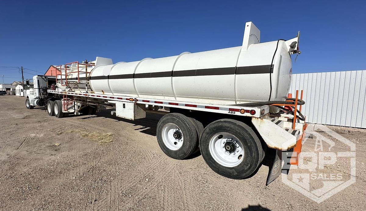 Used 2015 Peterbilt 389 5k pump truck